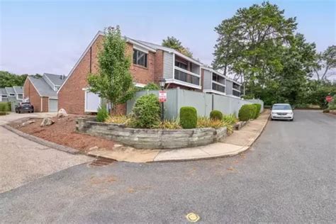 Condos for Sale in Stoughton, MA